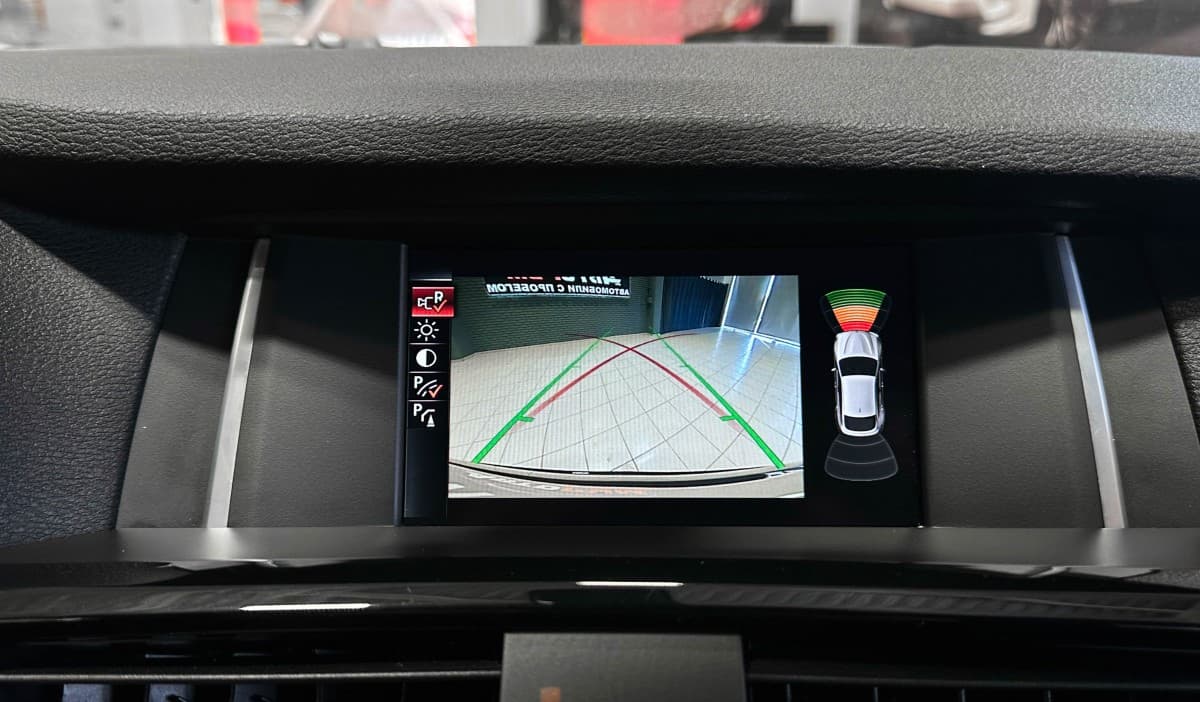 BMW X4 - фото 23