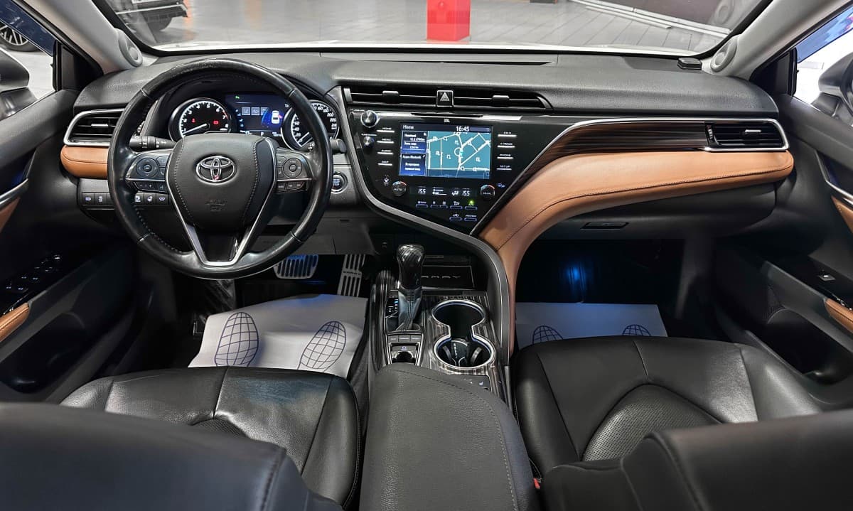 Toyota Camry - фото 28
