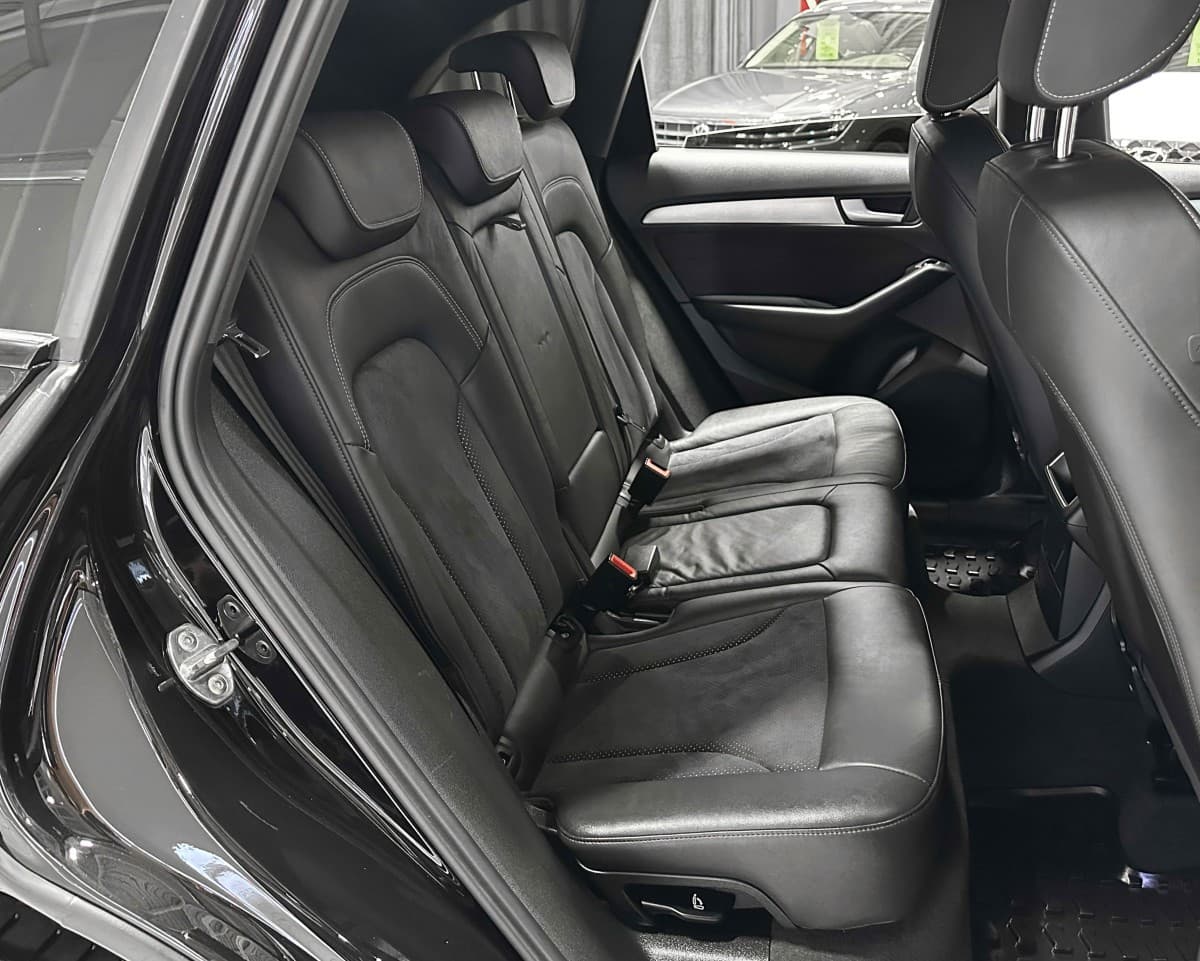 Audi Q5 - фото 14