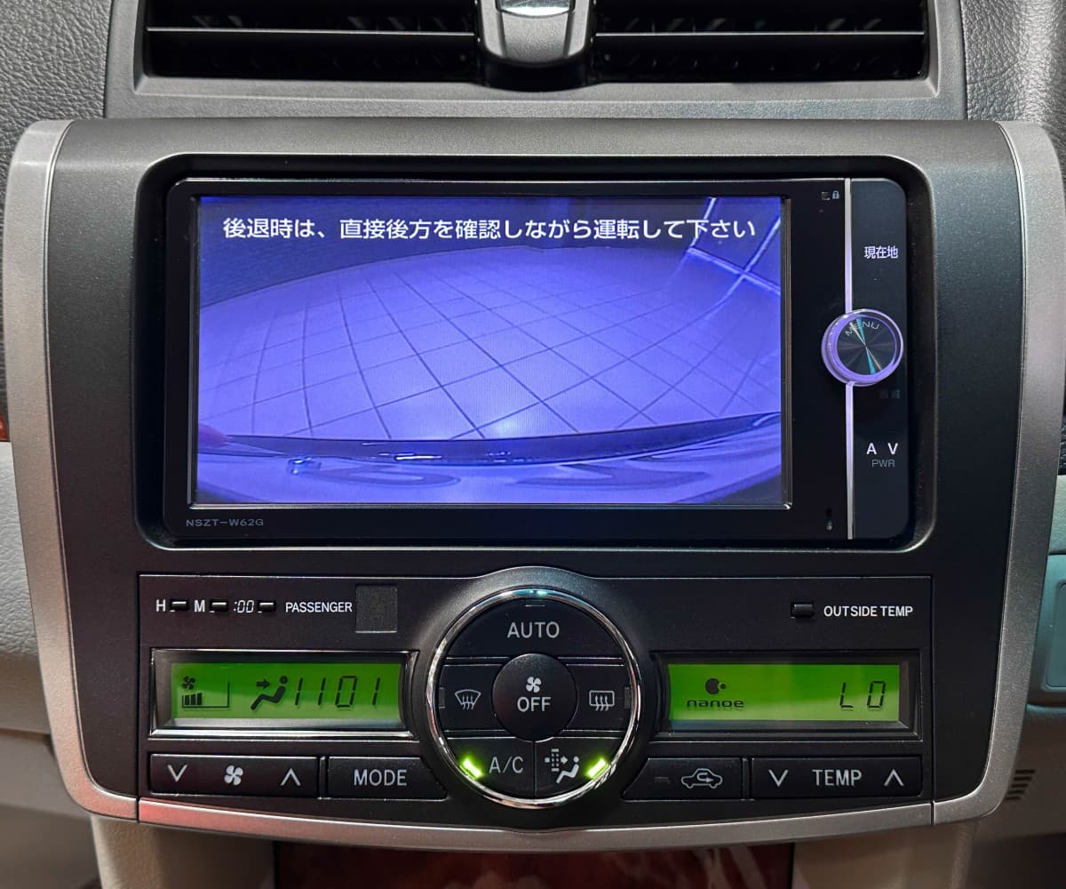 Toyota Premio - фото 23