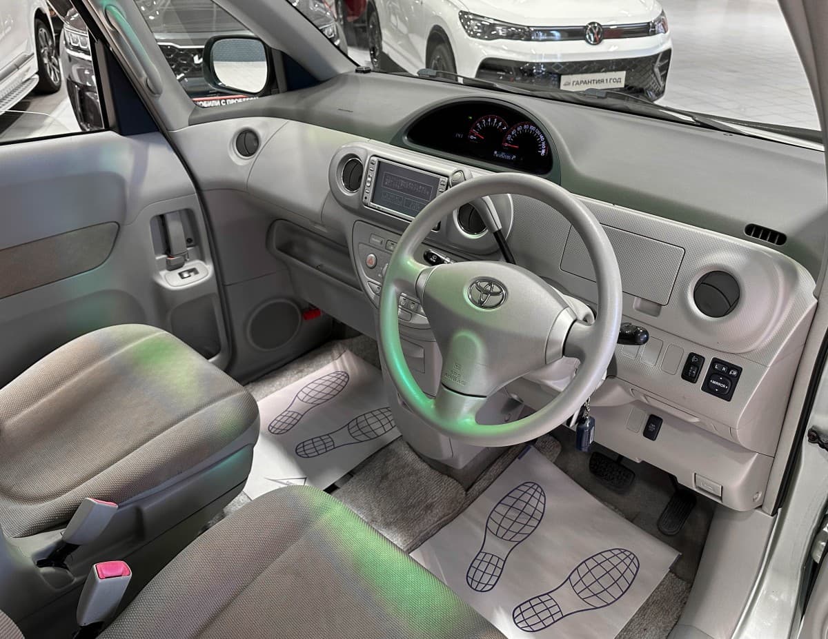 Toyota Porte - фото 10
