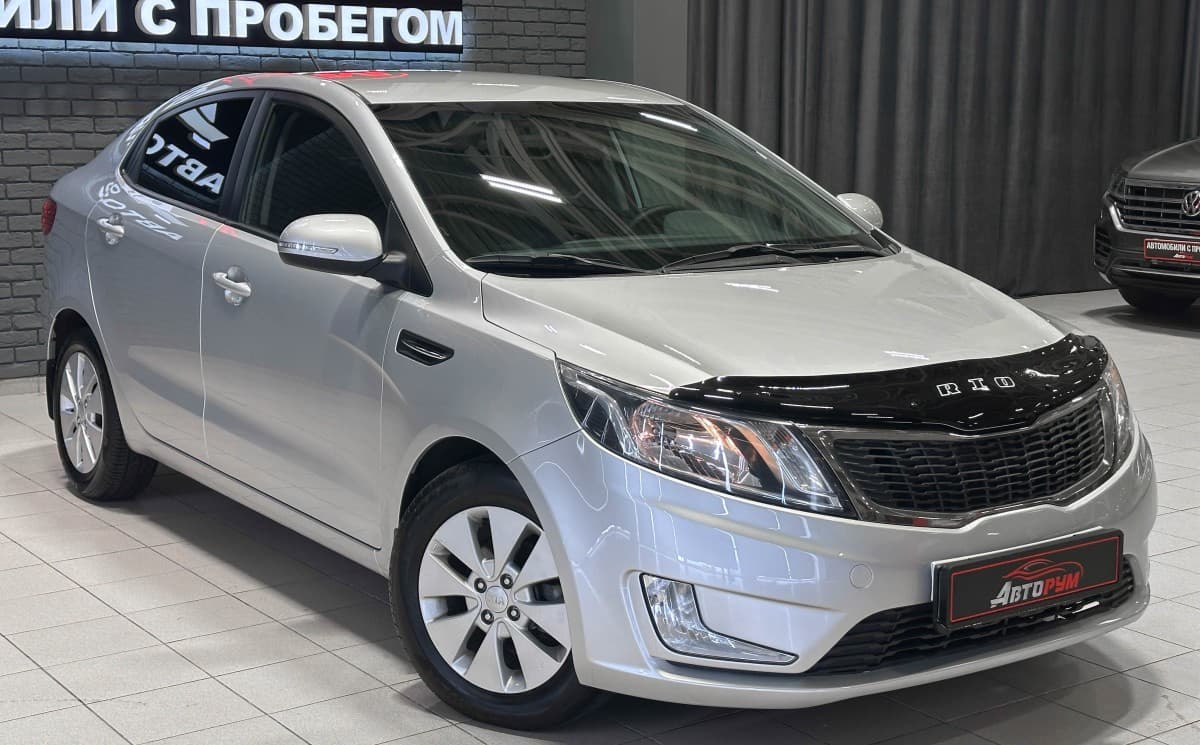 Kia Rio - 5