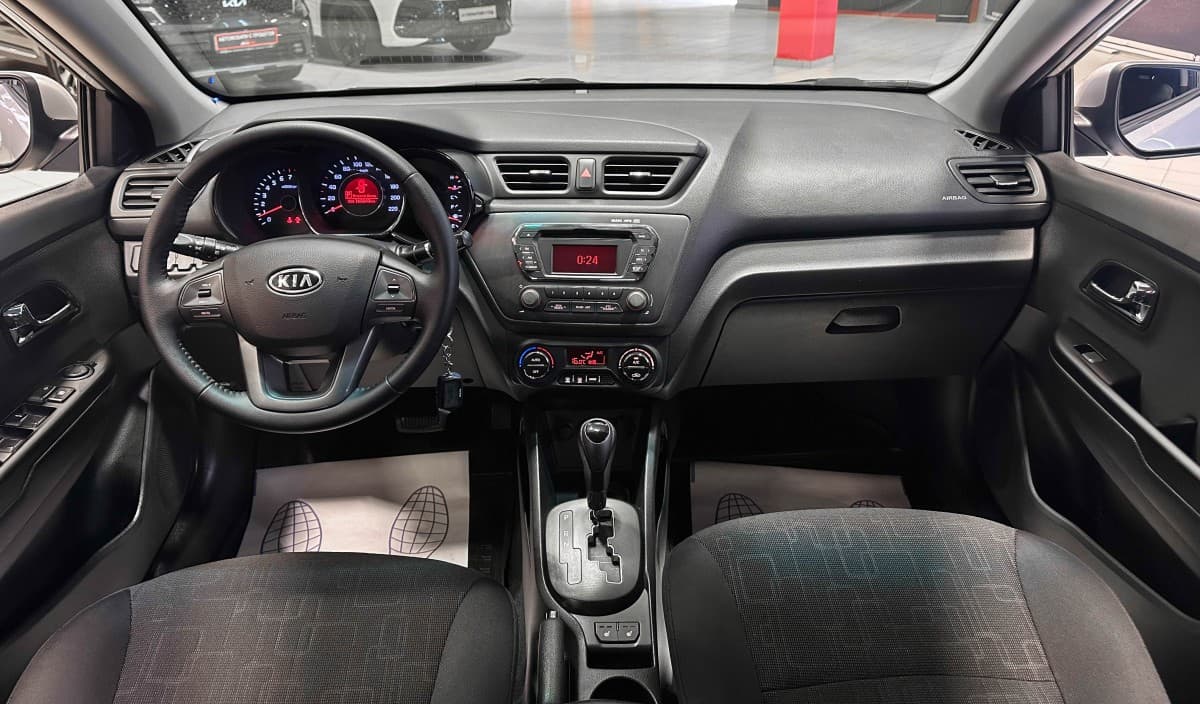 Kia Rio - фото 25