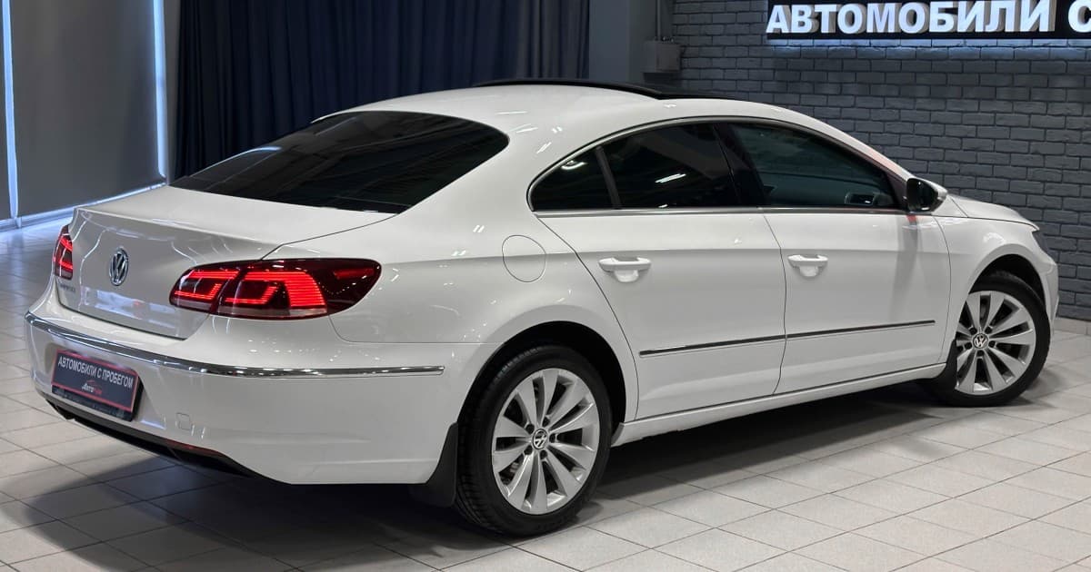 Volkswagen Passat CC - фото 6