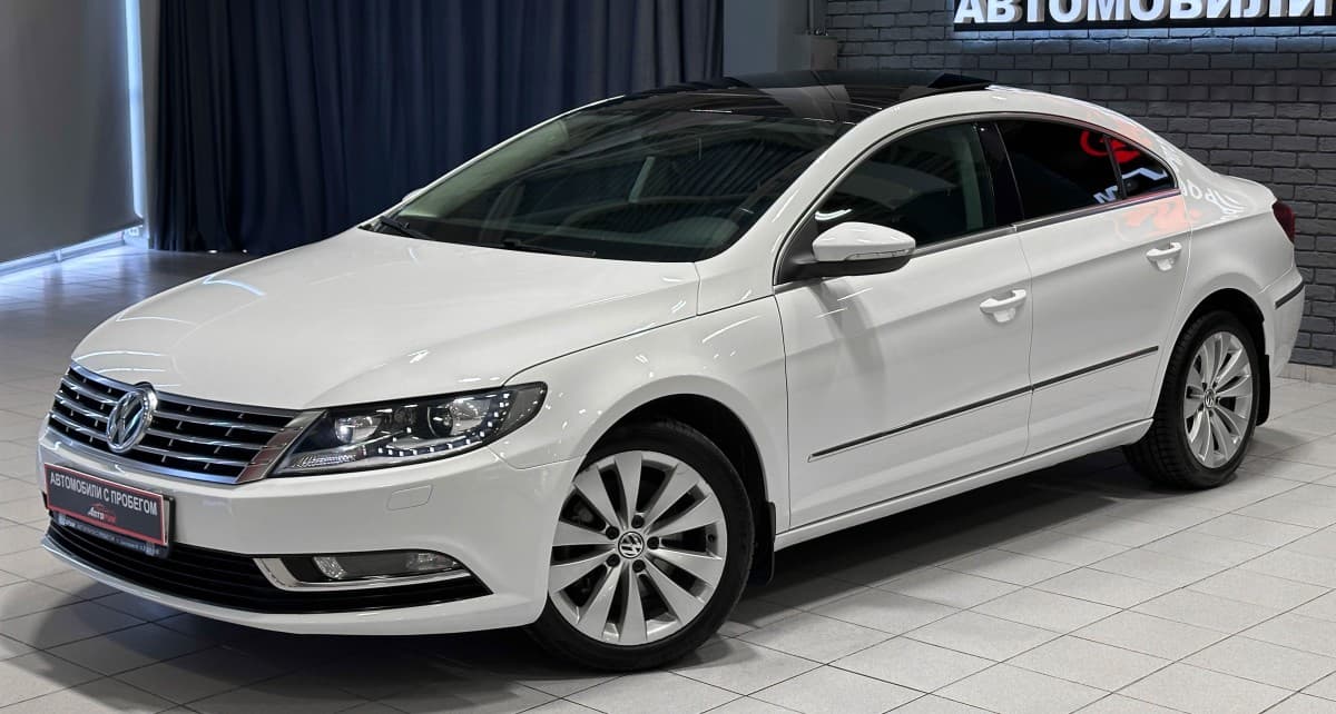 Volkswagen Passat CC - 2