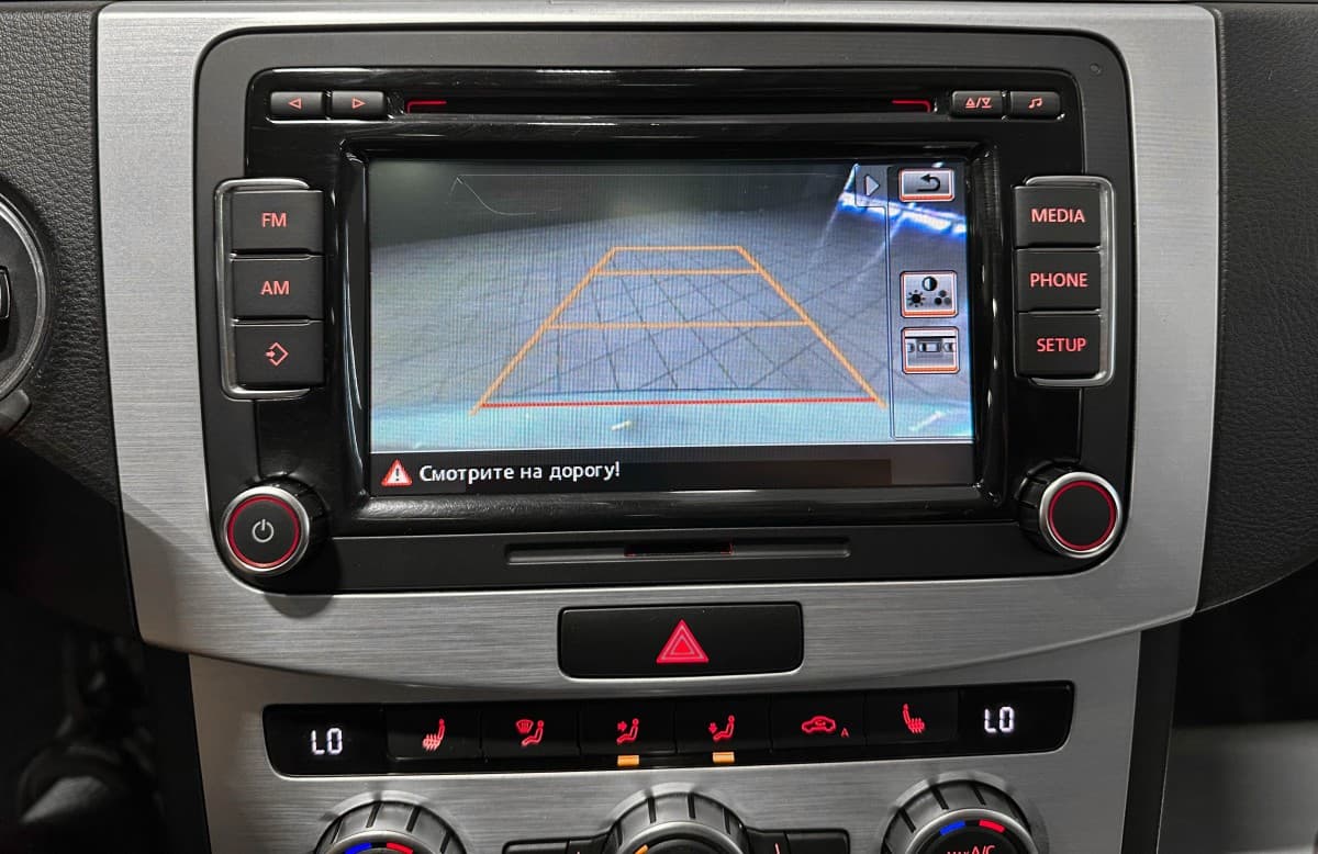 Volkswagen Passat CC - фото 26