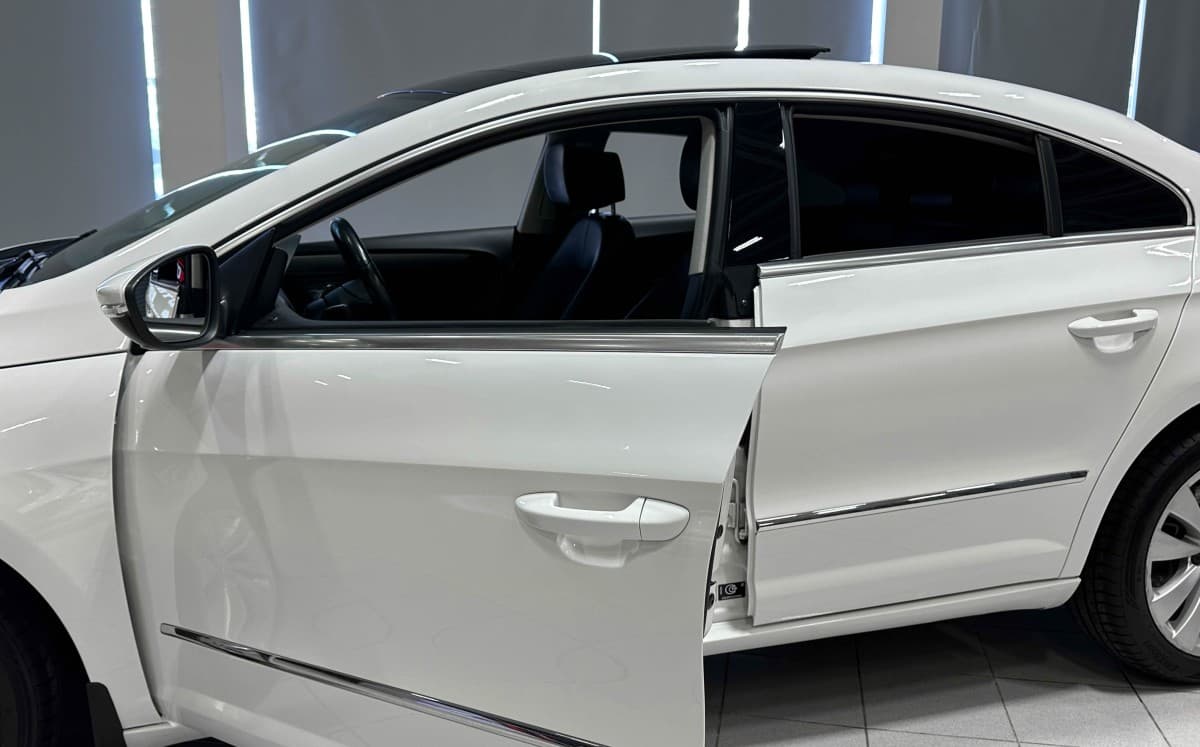 Volkswagen Passat CC - фото 11