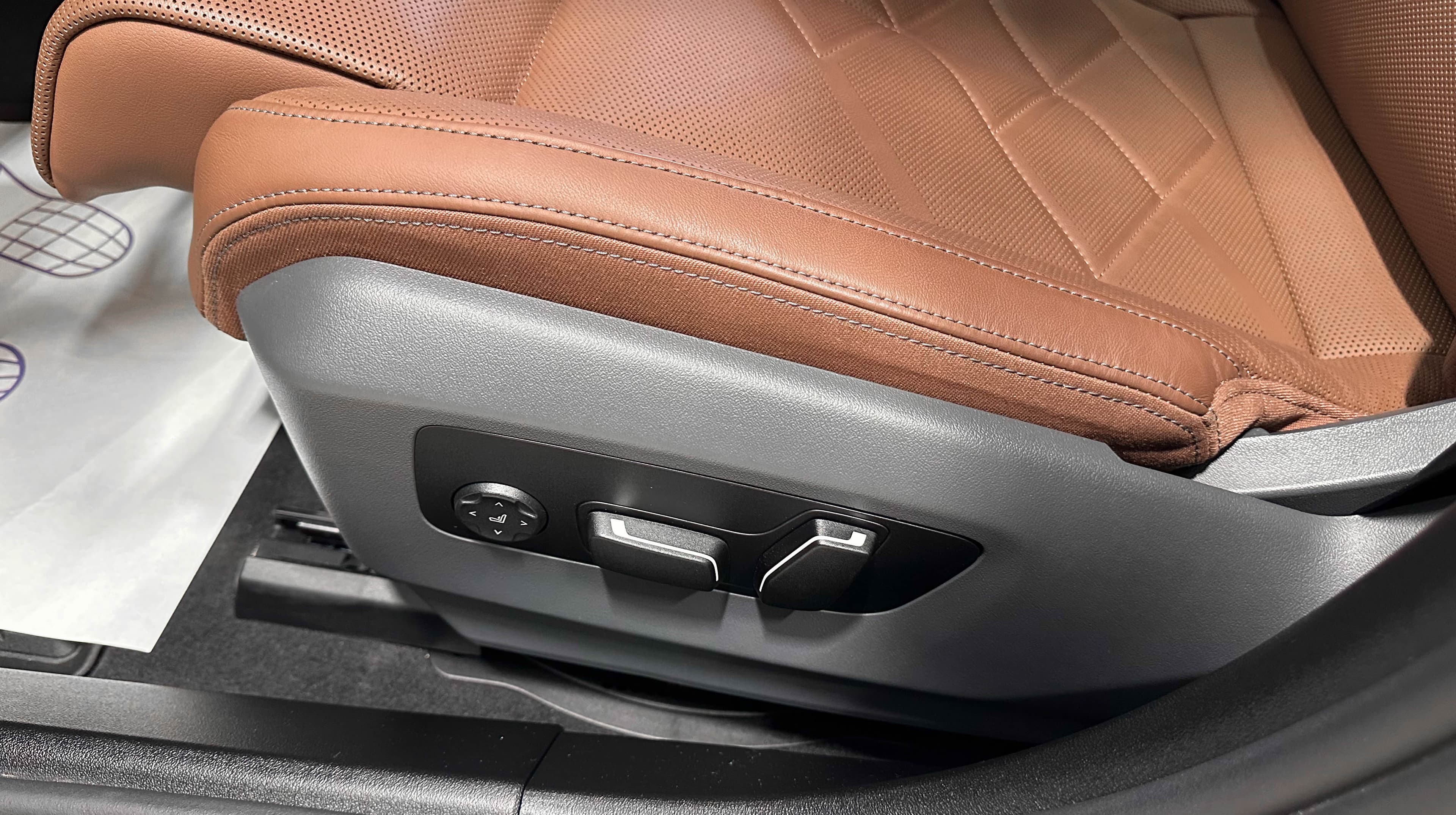 BMW 5 серия - фото 16
