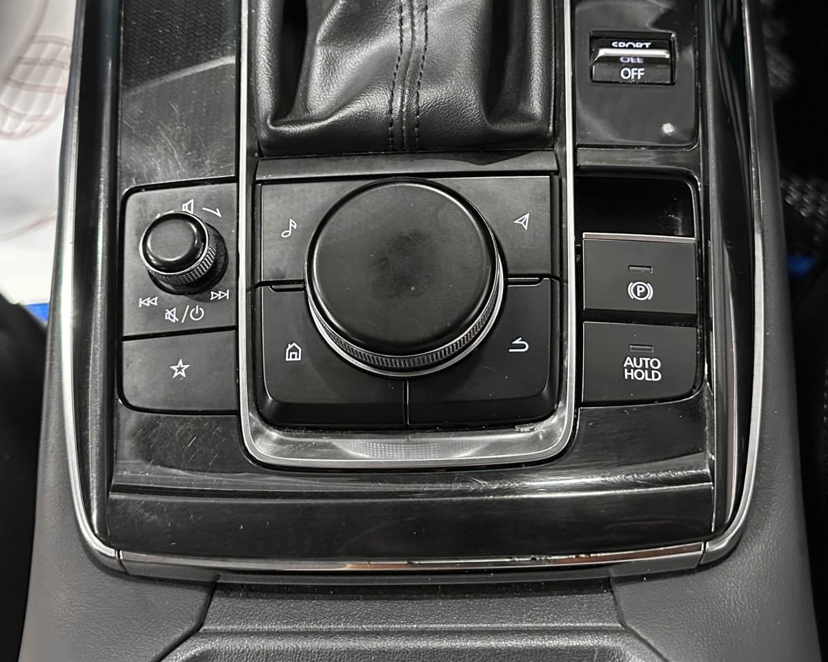 Mazda CX-30 - фото 22