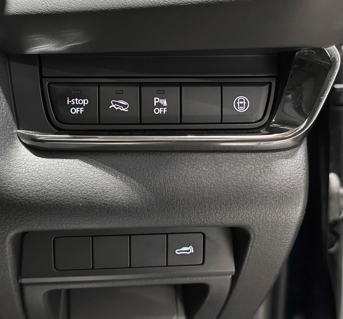 Mazda CX-30 - фото 18