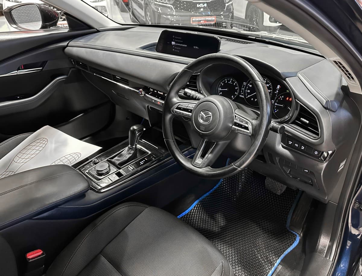 Mazda CX-30 - фото 10
