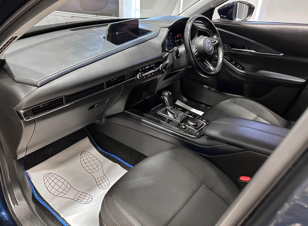 Mazda CX-30 - фото 16