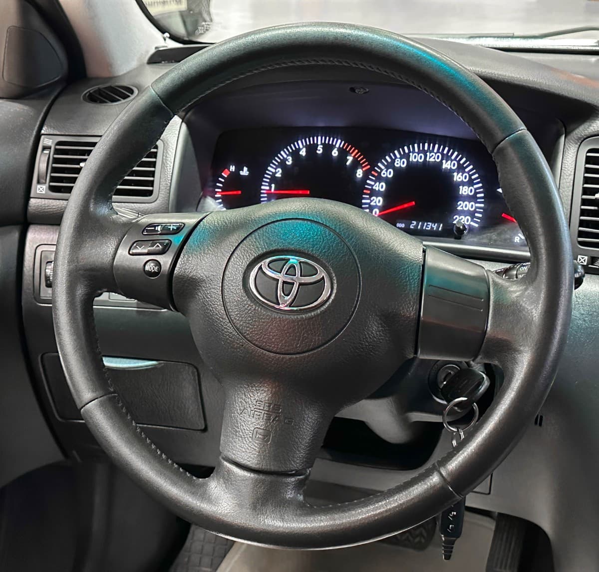 Toyota Corolla - фото 24
