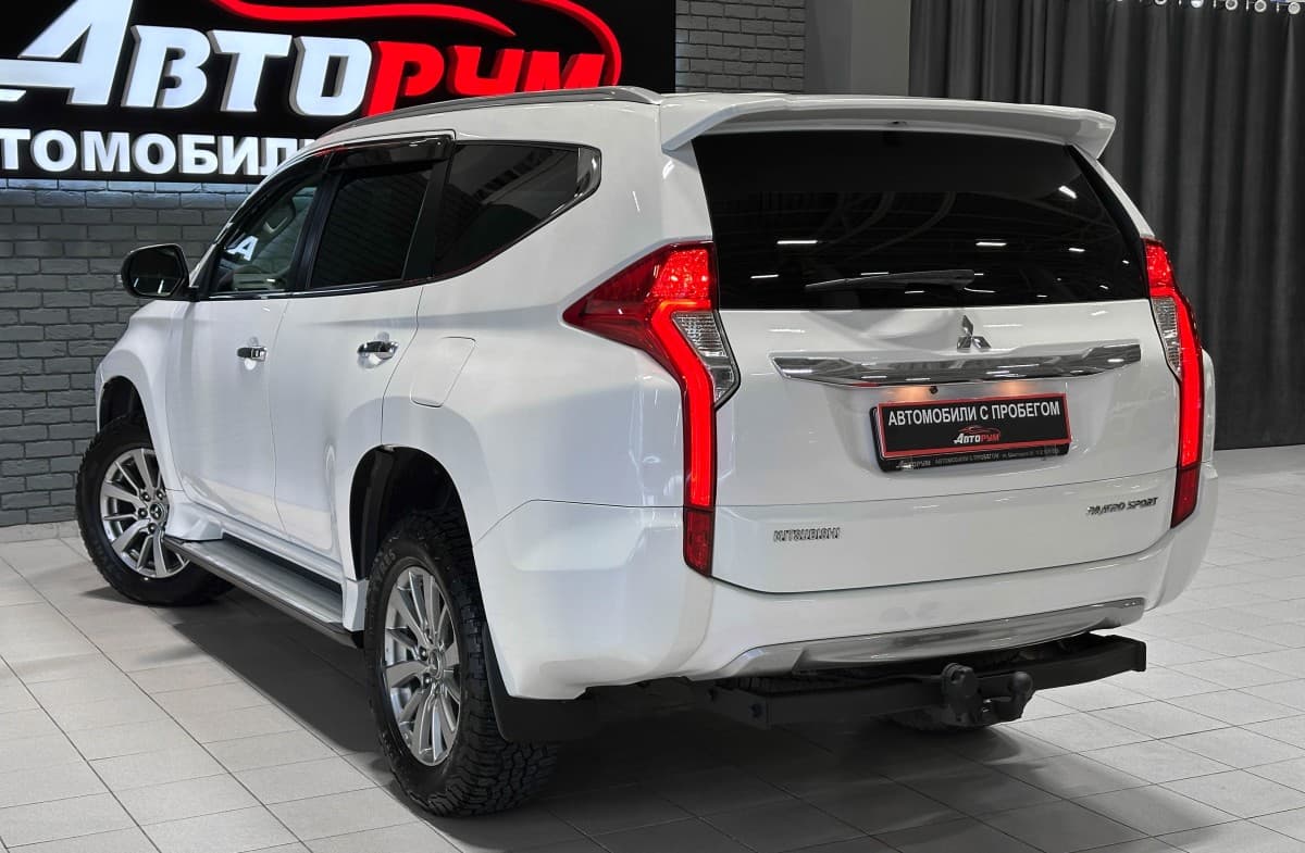 Mitsubishi Pajero Sport - фото 10