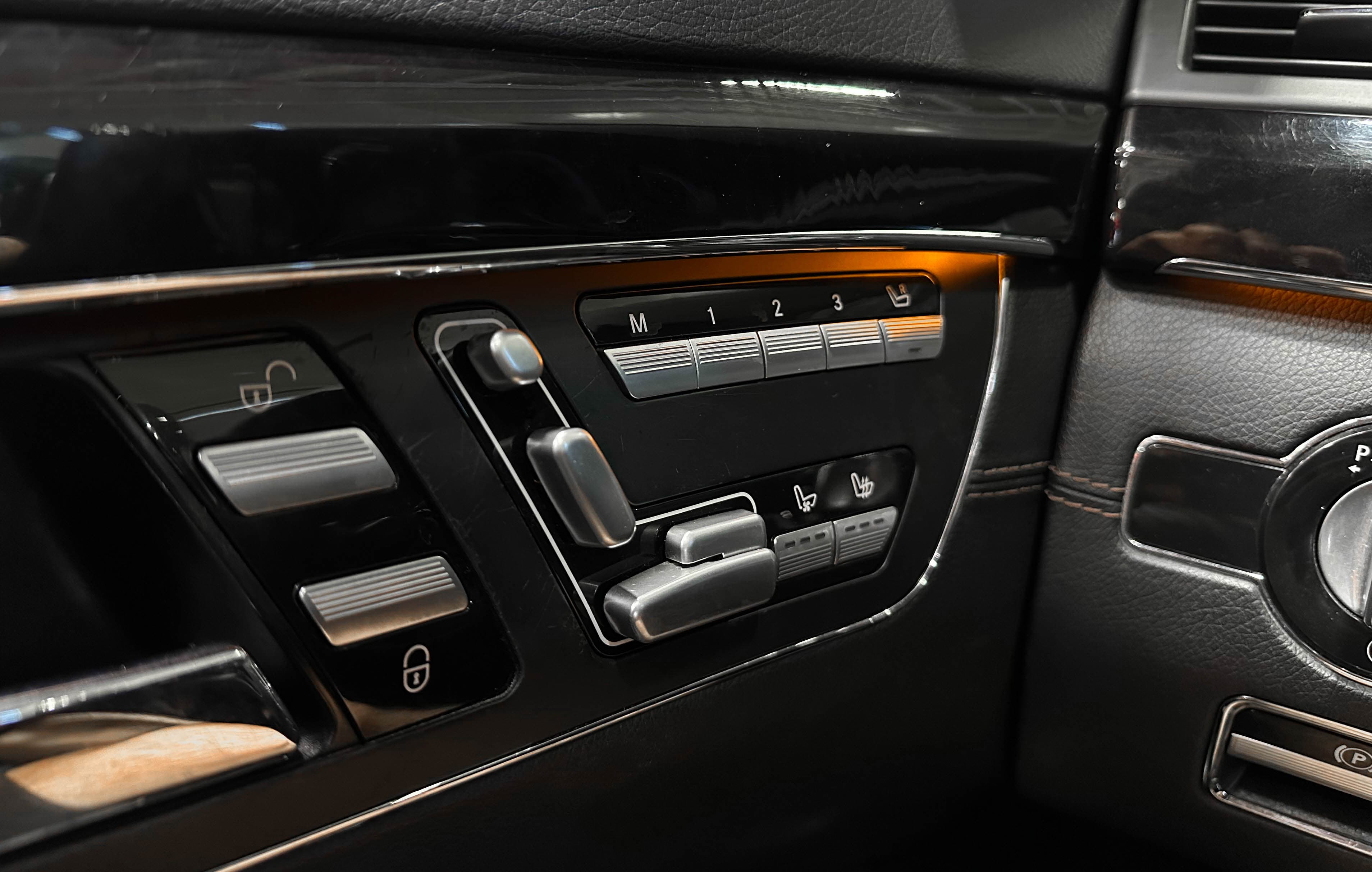Mercedes-Benz S-Класс - фото 21