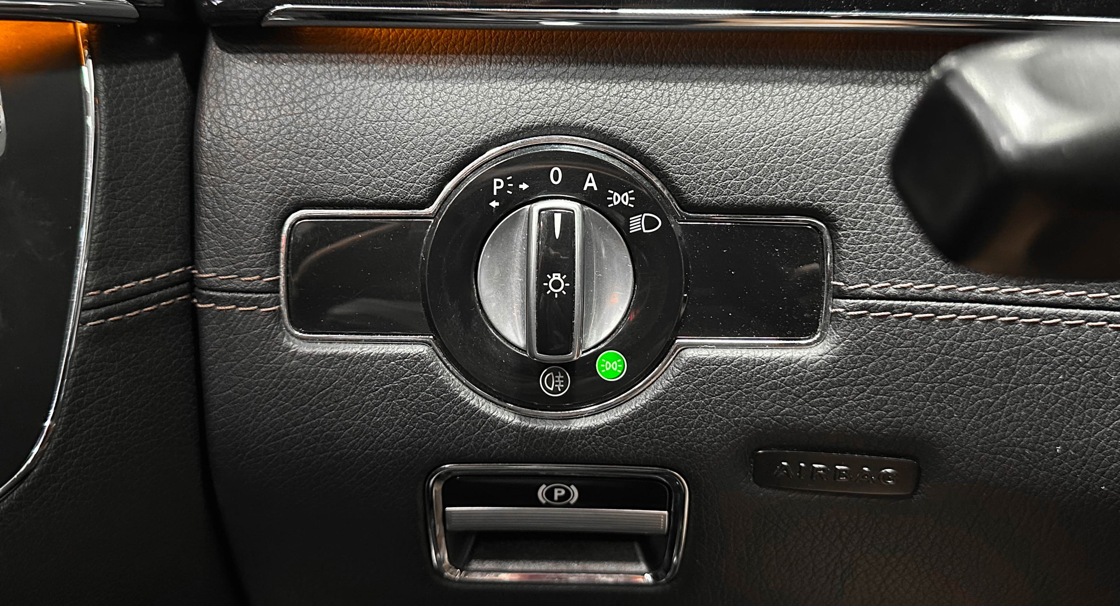 Mercedes-Benz S-Класс - фото 23
