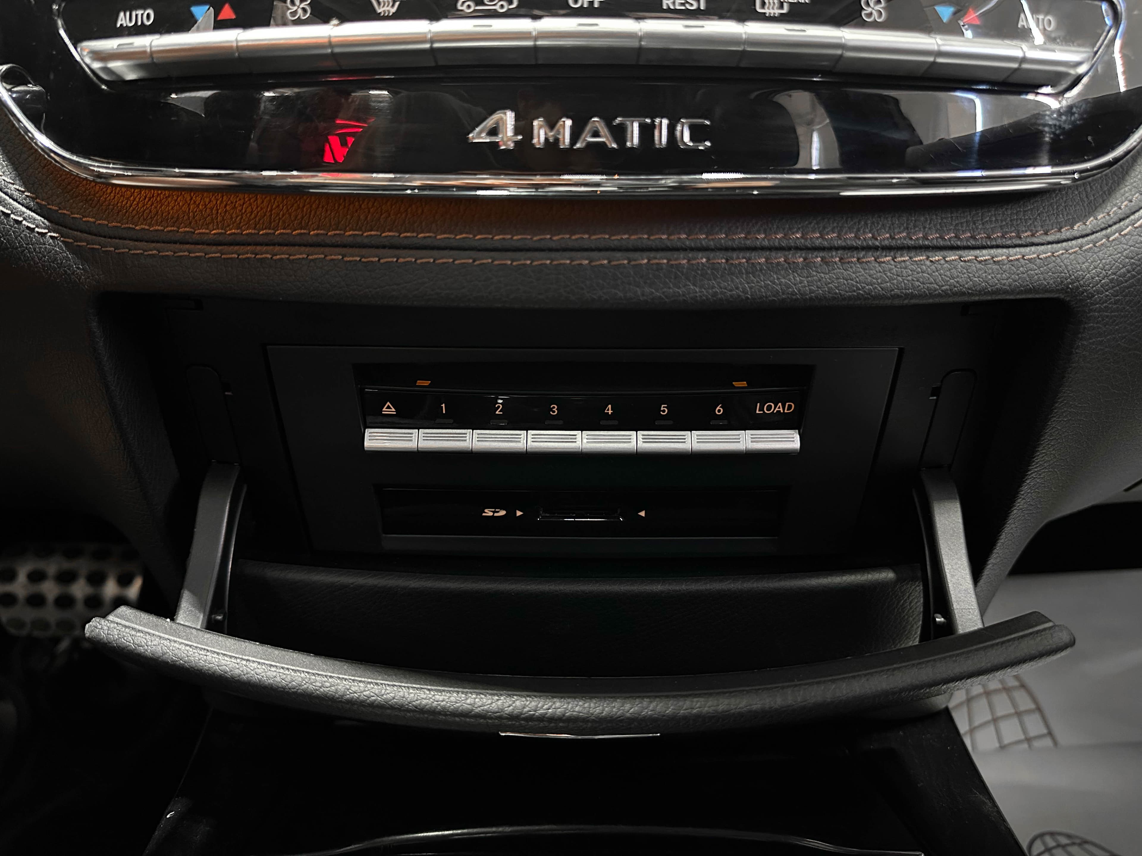Mercedes-Benz S-Класс - фото 31