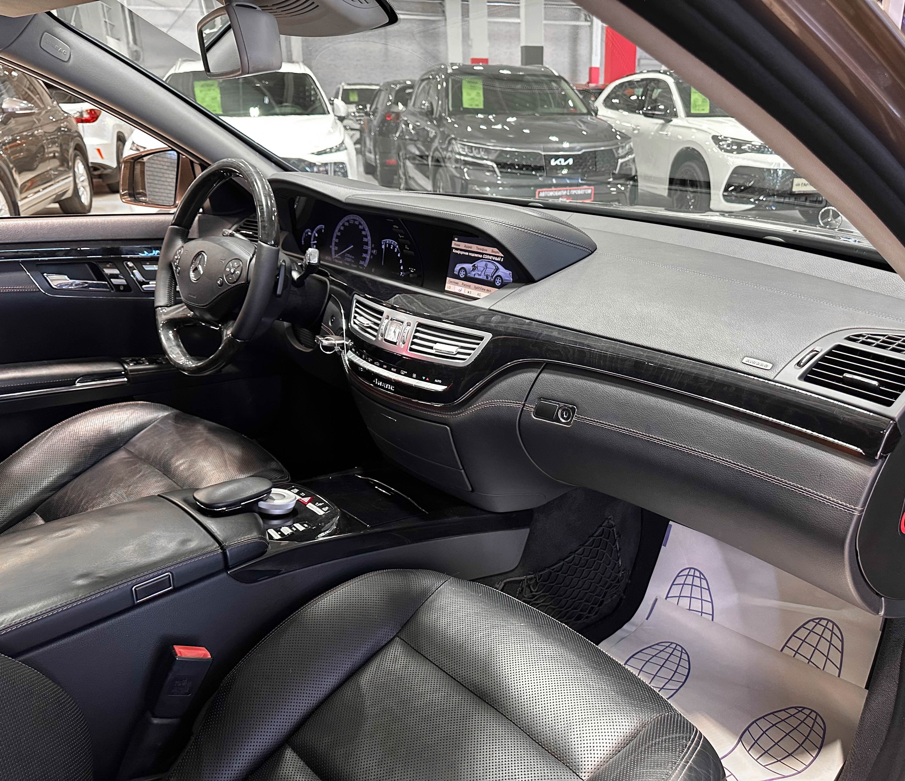 Mercedes-Benz S-Класс - фото 20