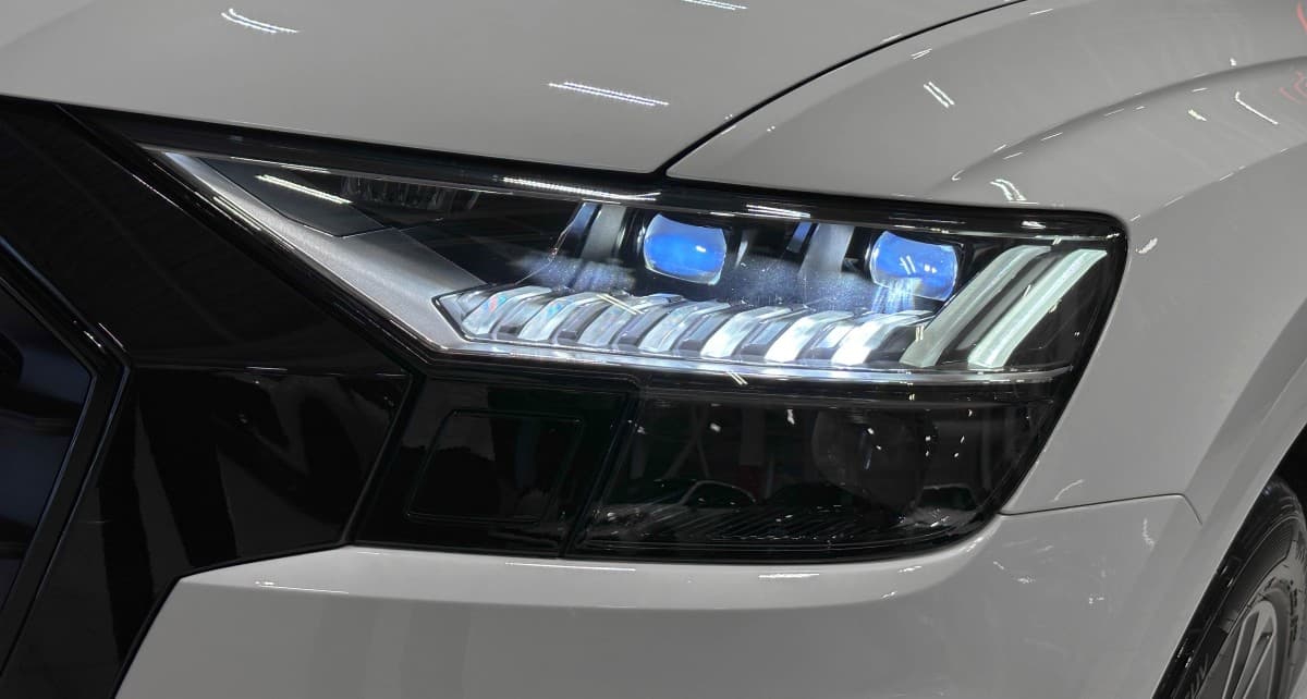 Audi Q8 - 5