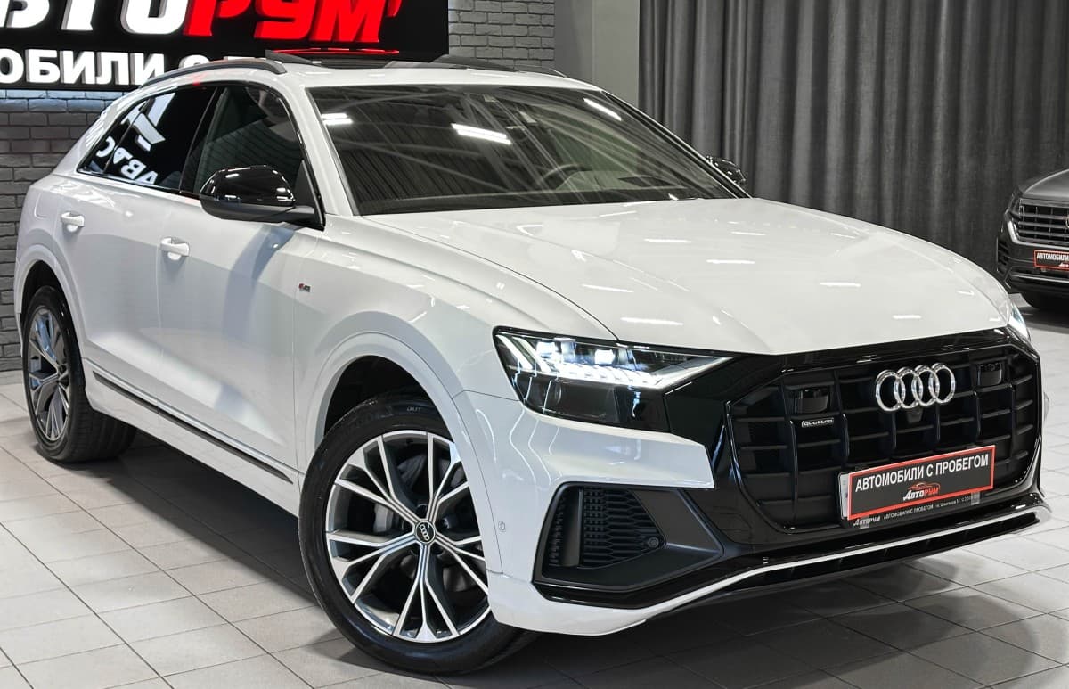 Audi Q8 - фото 6