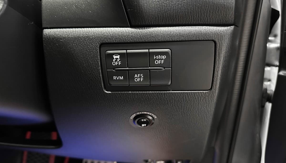 Mazda Axela - фото 21