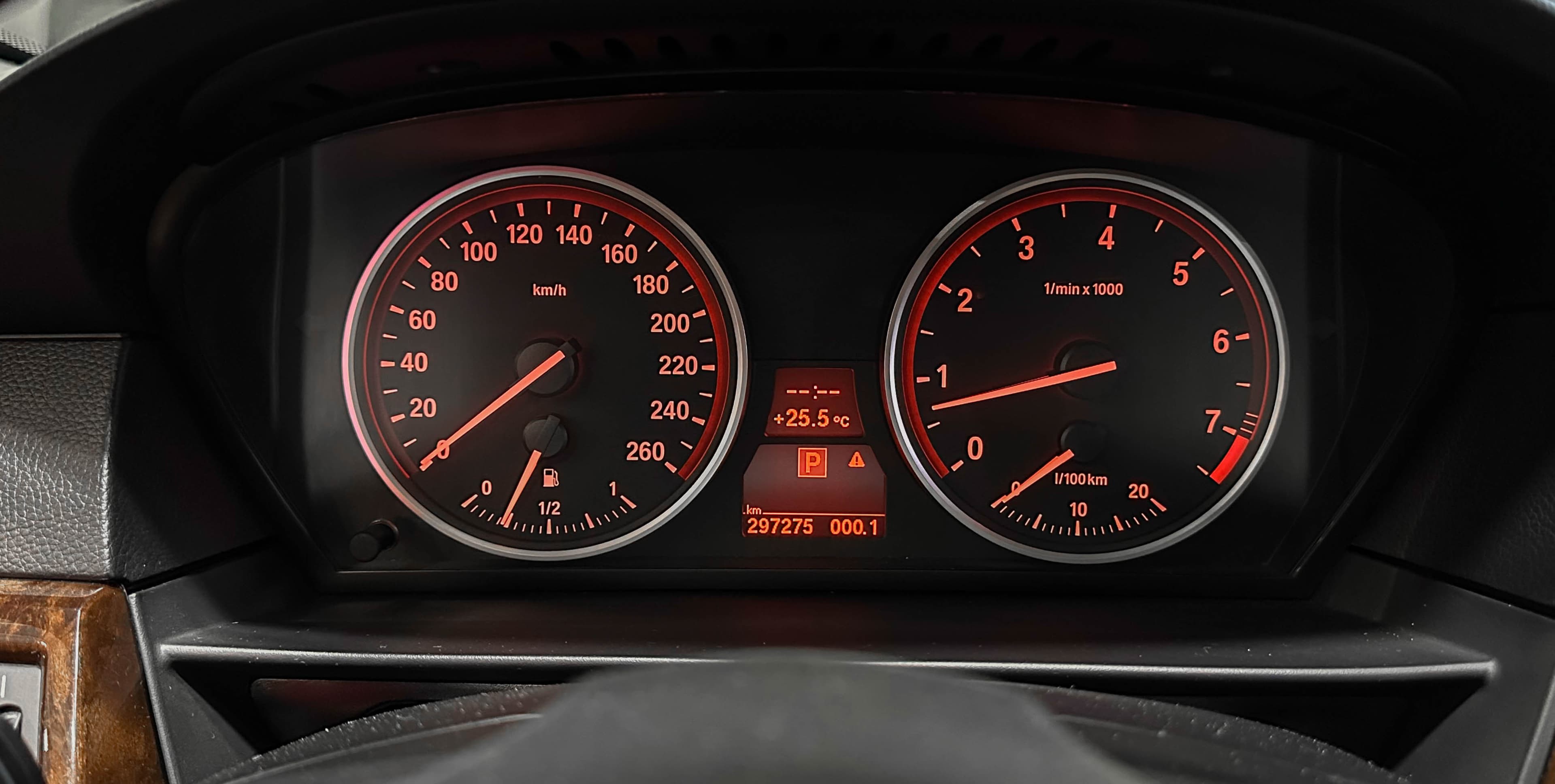 BMW 525I - фото 24