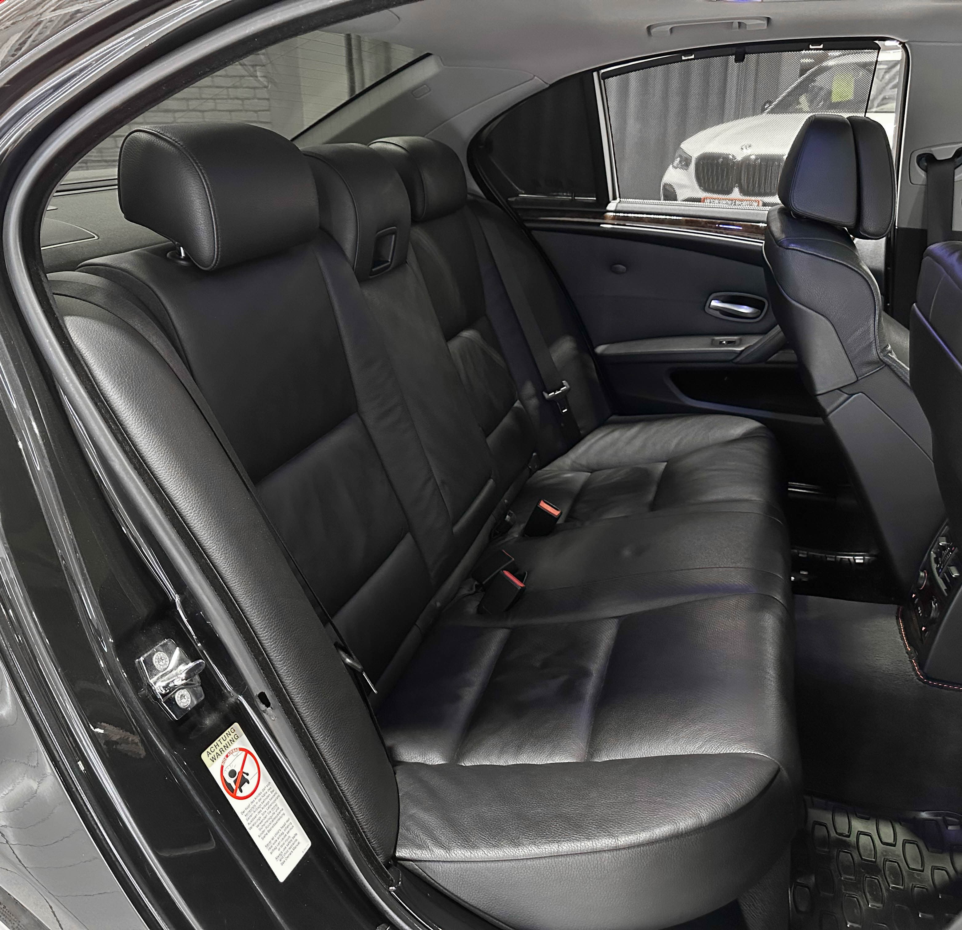 BMW 525I - фото 15