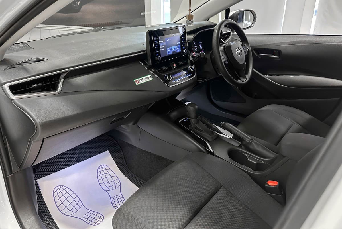 Toyota Corolla Touring - фото 16