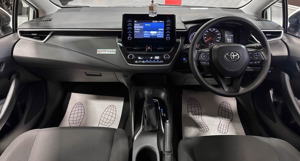 Toyota Corolla Touring - фото 26