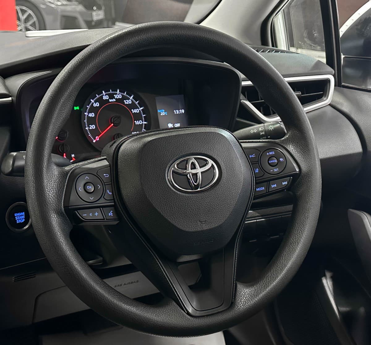 Toyota Corolla Touring - фото 25