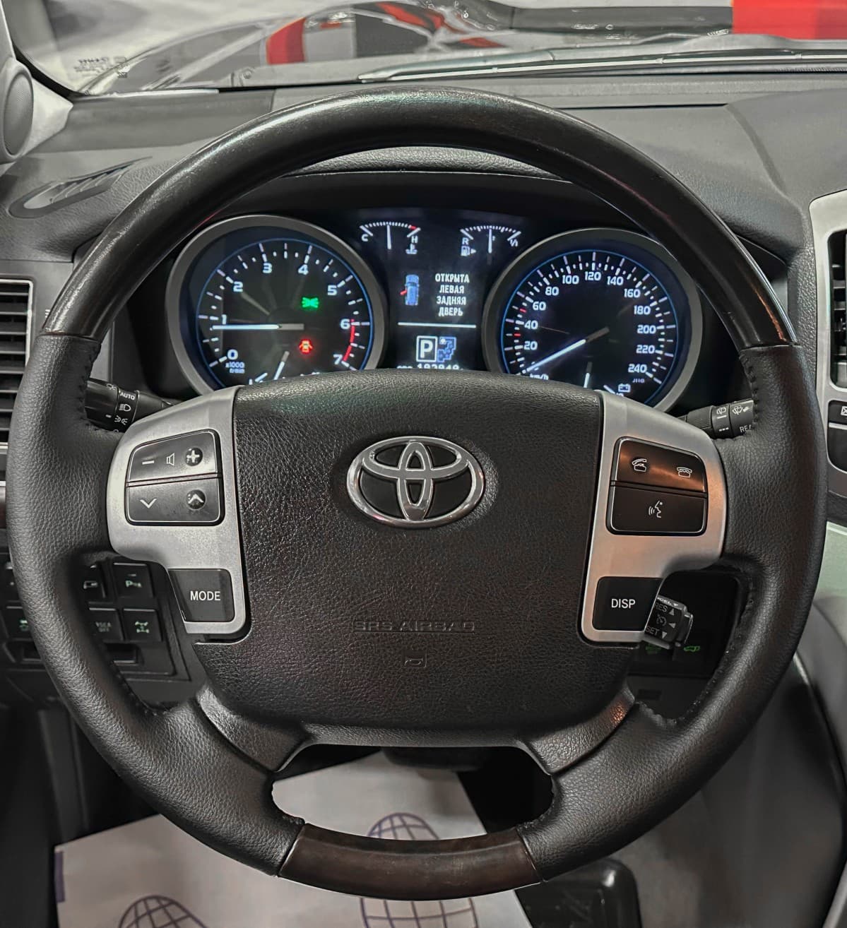 Toyota Land Cruiser - фото 28