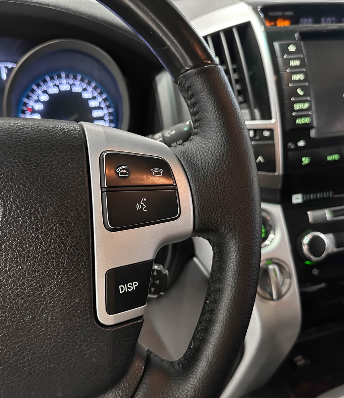 Toyota Land Cruiser - фото 20
