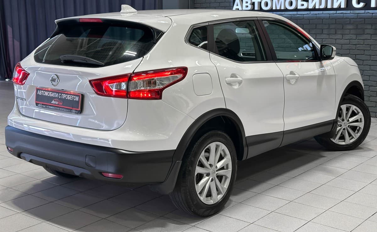 Nissan Qashqai - фото 6