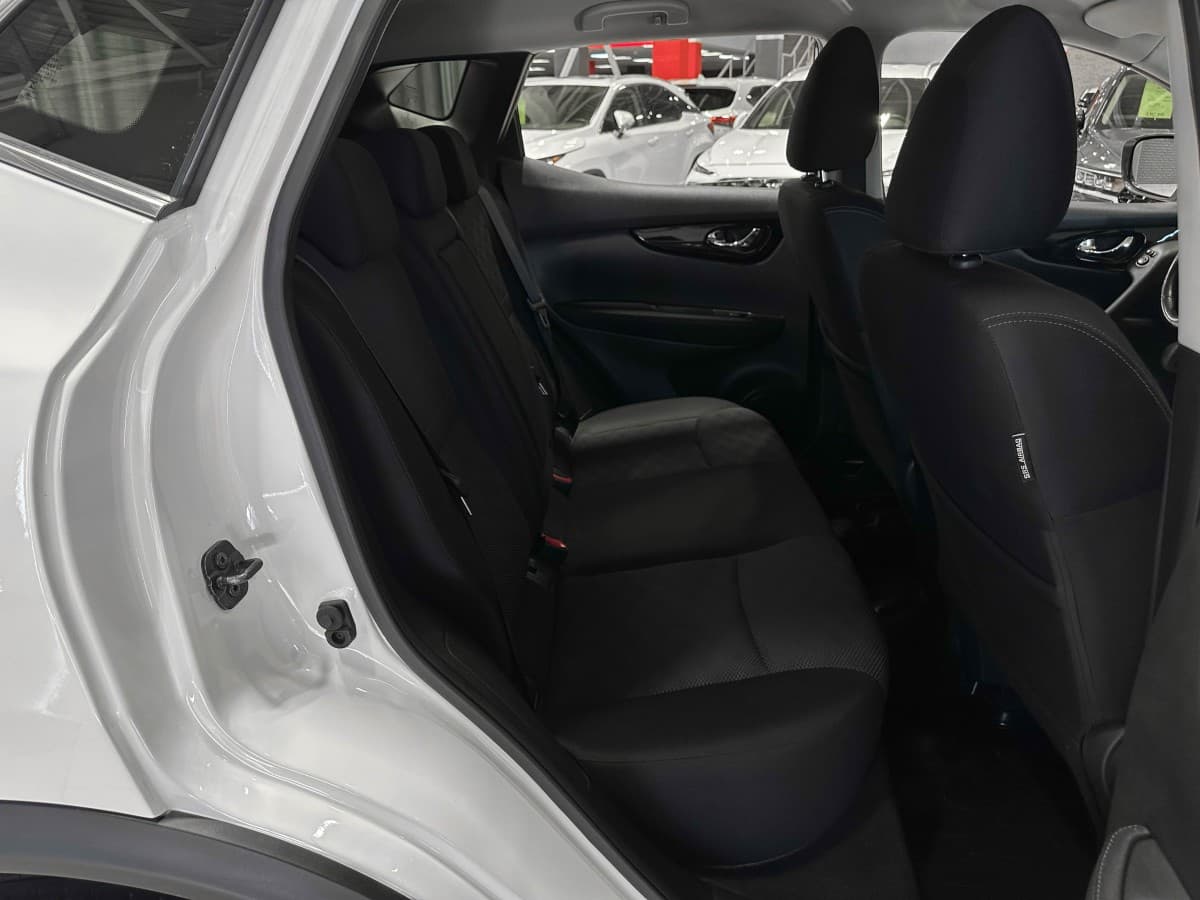 Nissan Qashqai - фото 14