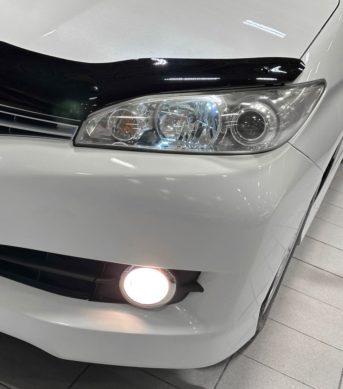 Toyota Wish - 3