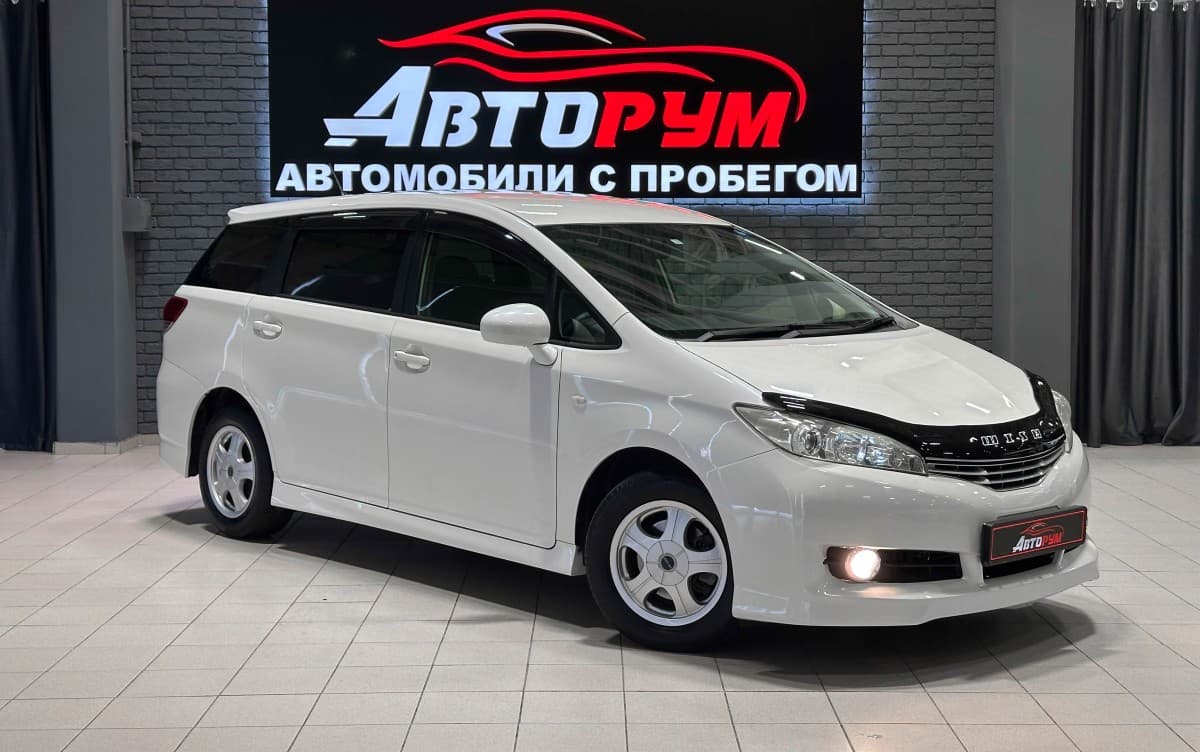 Toyota Wish - 1
