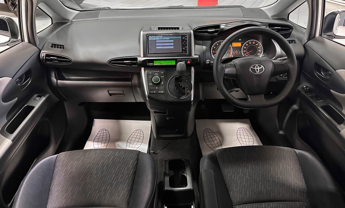 Toyota Wish - фото 25