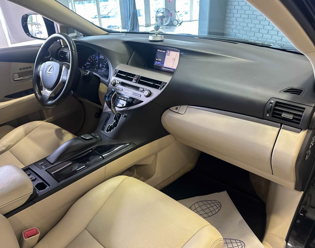 Lexus RX270 - фото 16