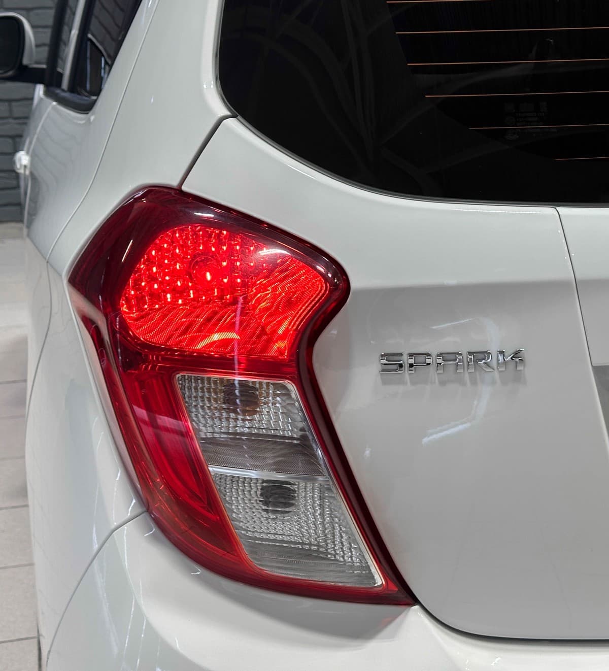 Chevrolet Spark - фото 8