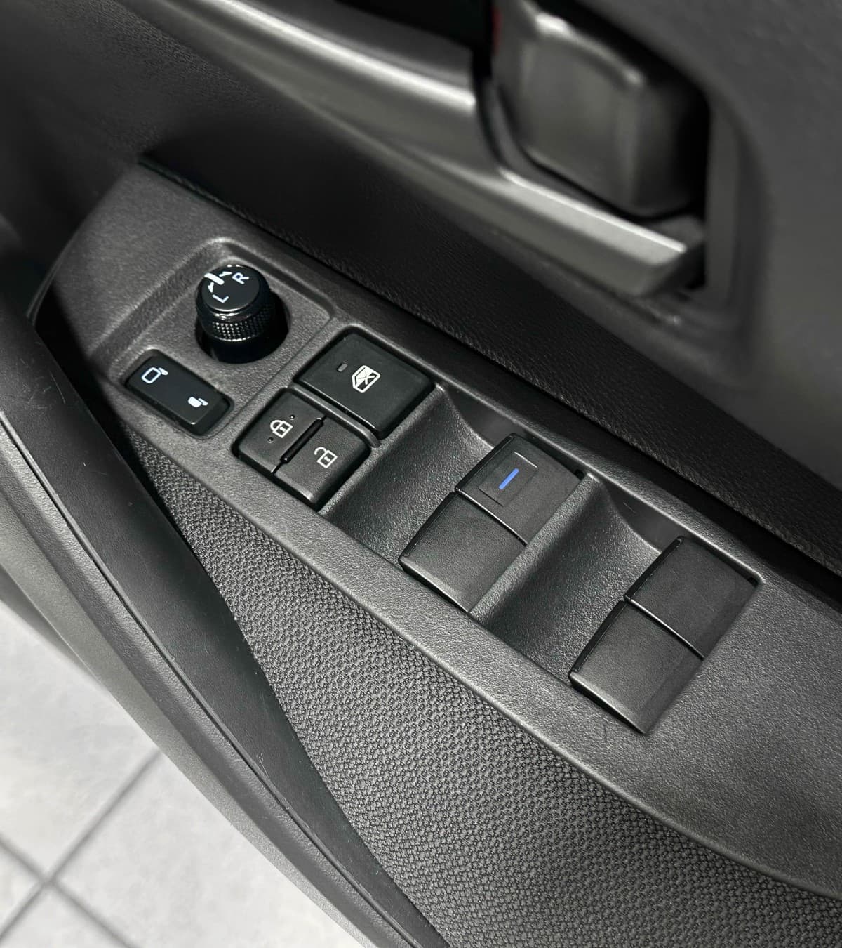 Toyota Corolla - фото 17