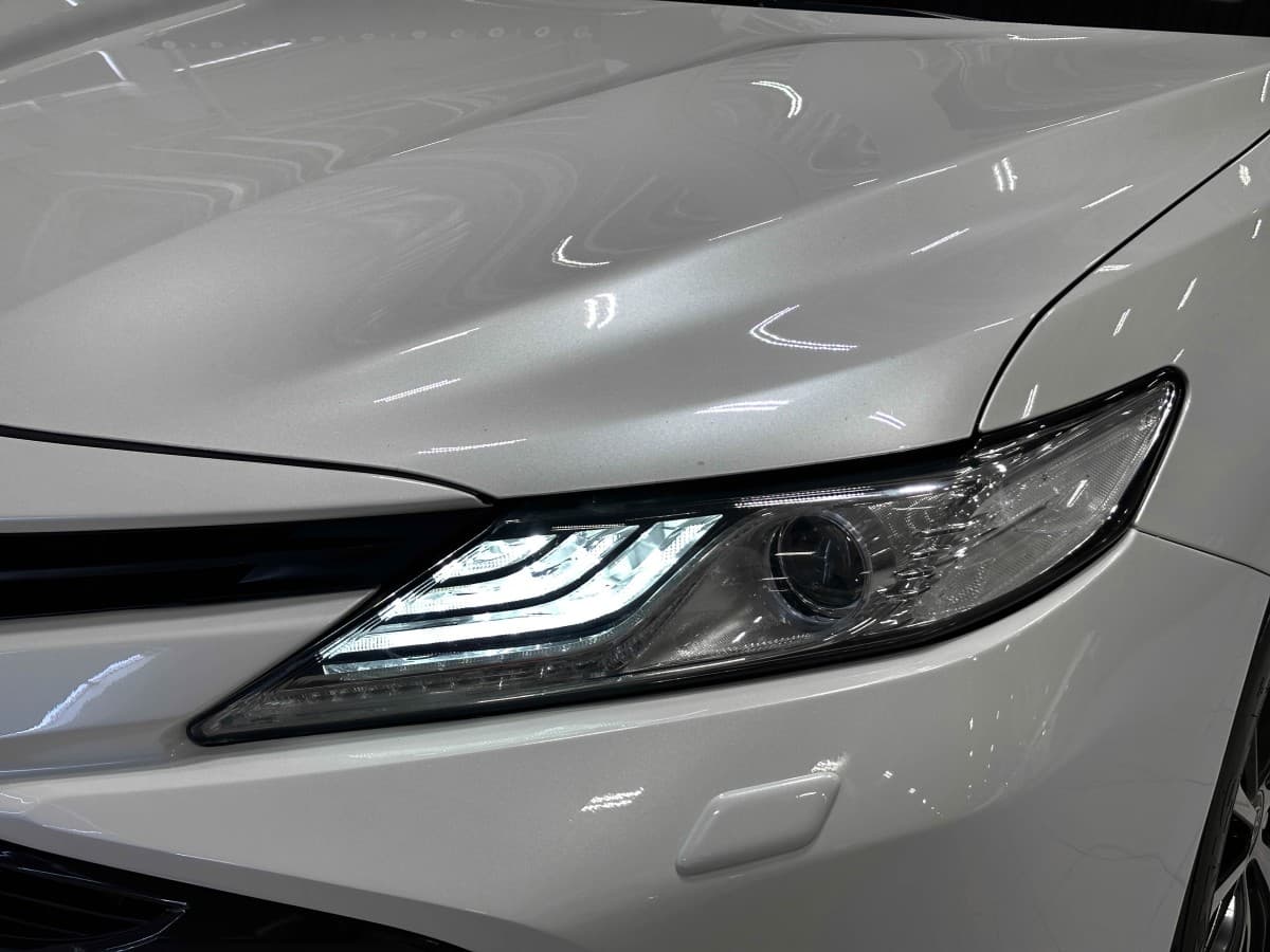 Toyota Camry - 3