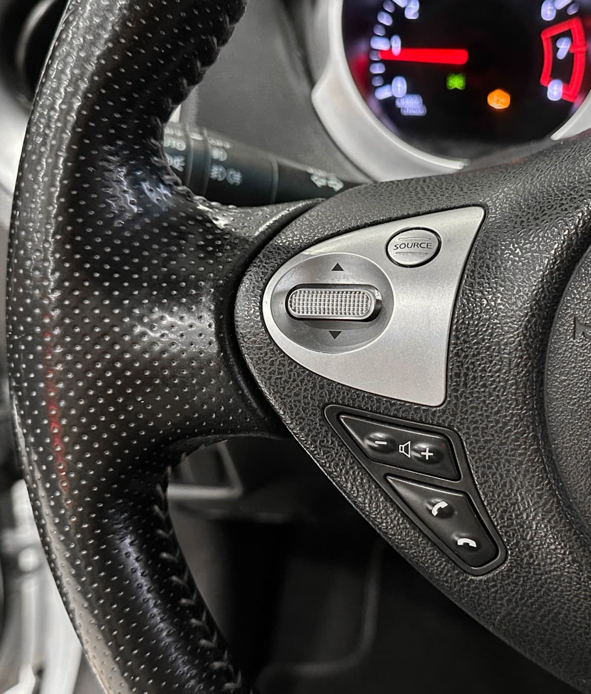 Nissan Juke - фото 19
