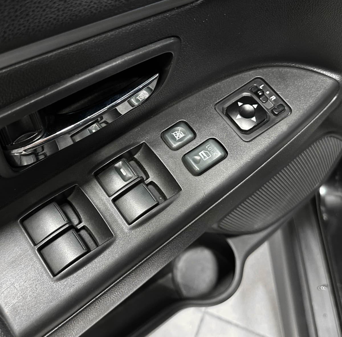 Mitsubishi ASX - фото 17