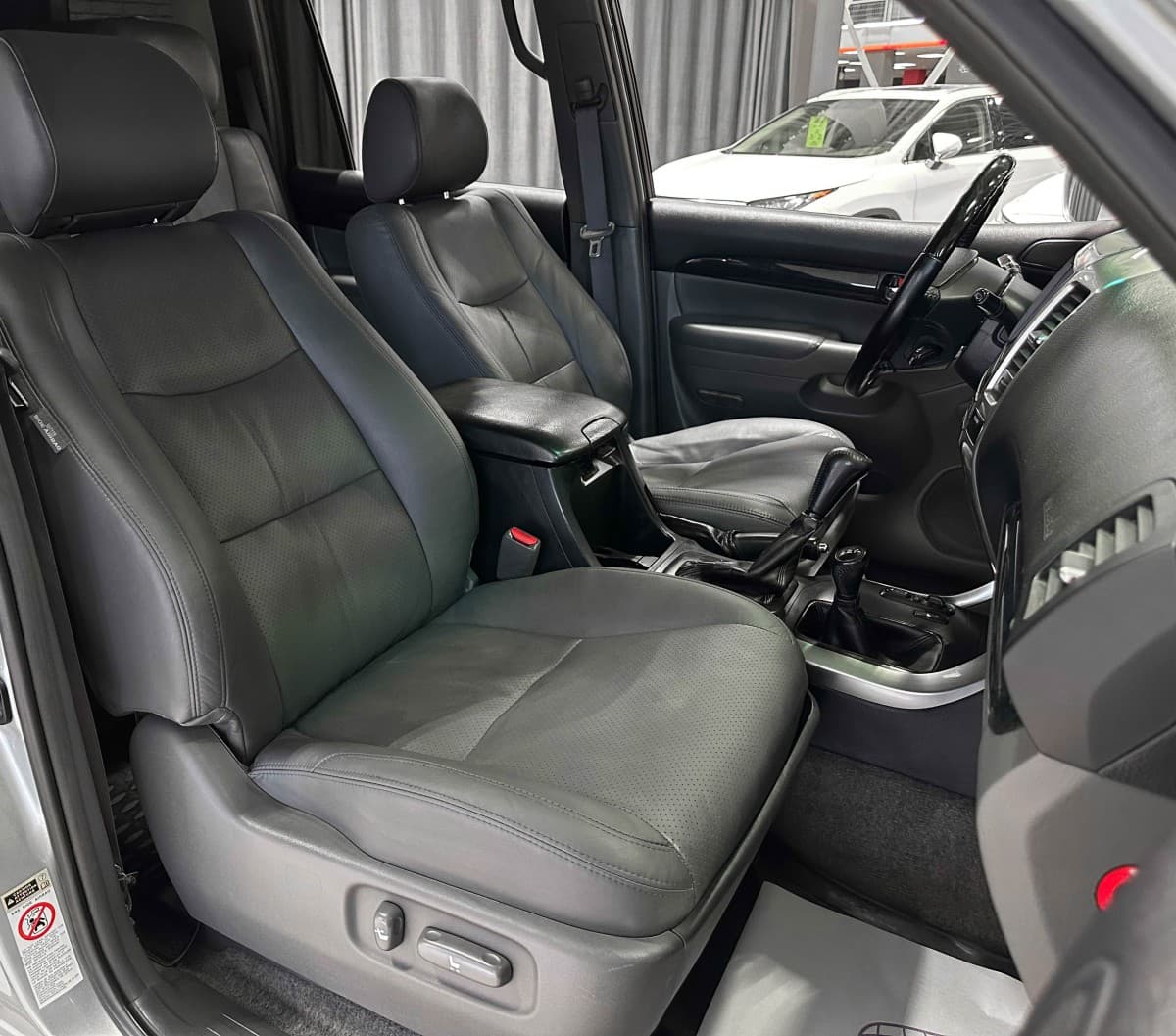 Toyota Land Cruiser Prado - фото 16