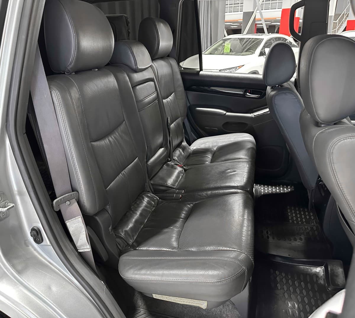 Toyota Land Cruiser Prado - фото 15