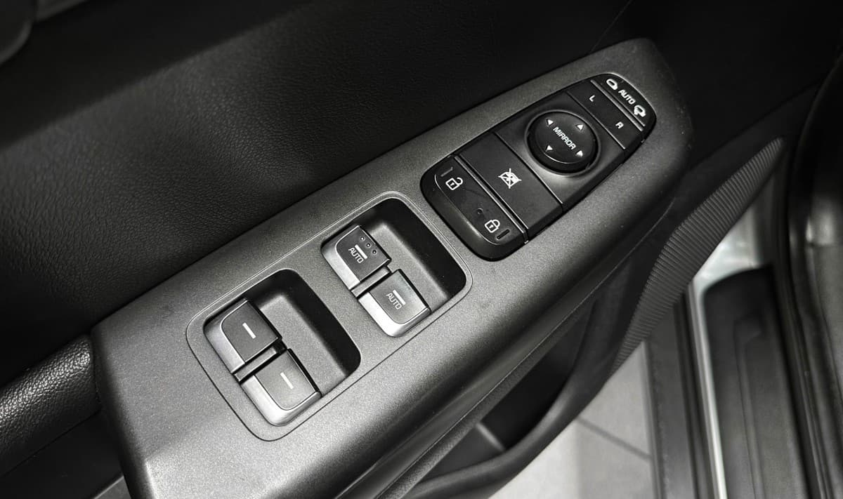 Kia Qle (Sportage) - фото 17