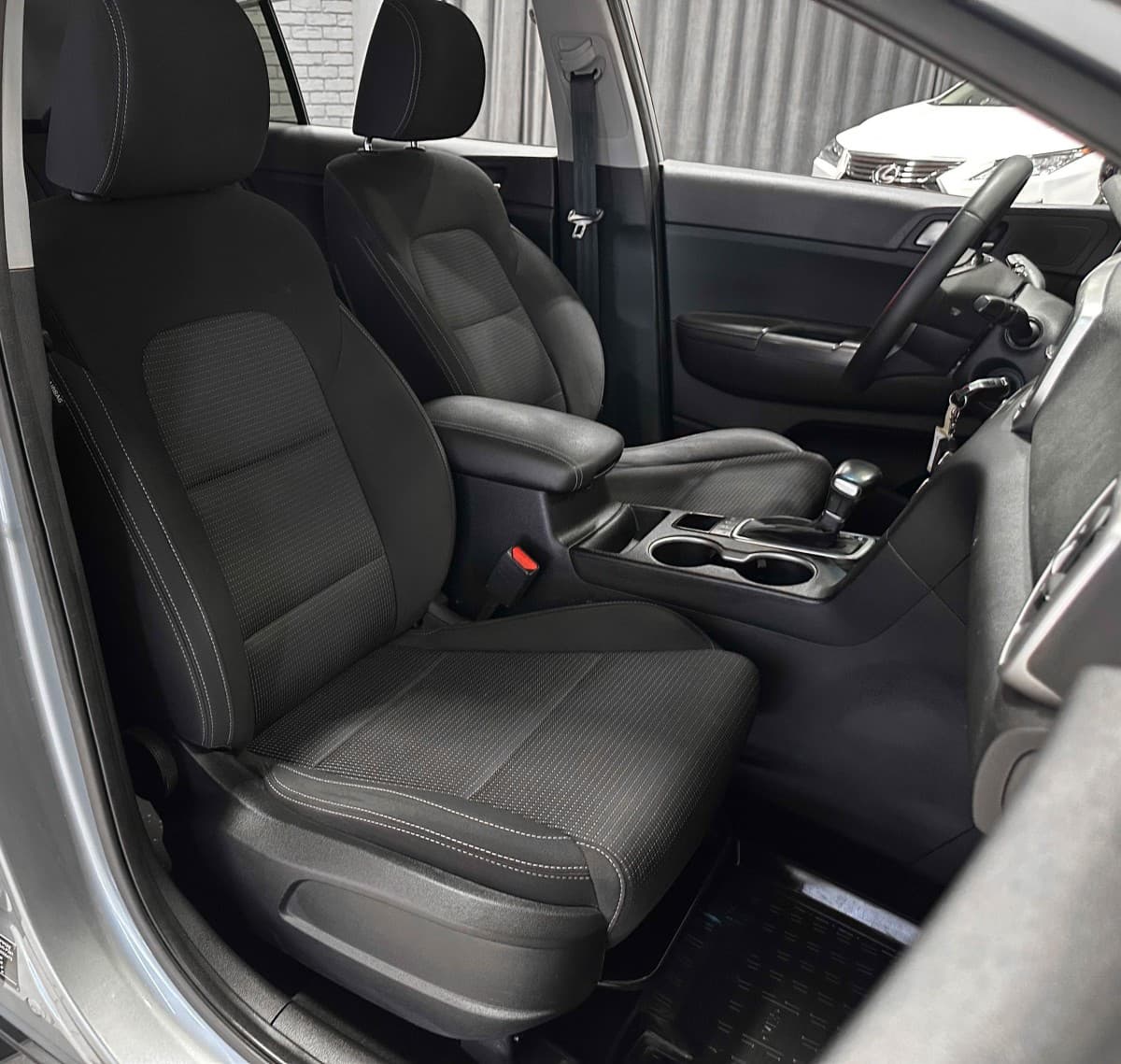 Kia Qle (Sportage) - фото 15
