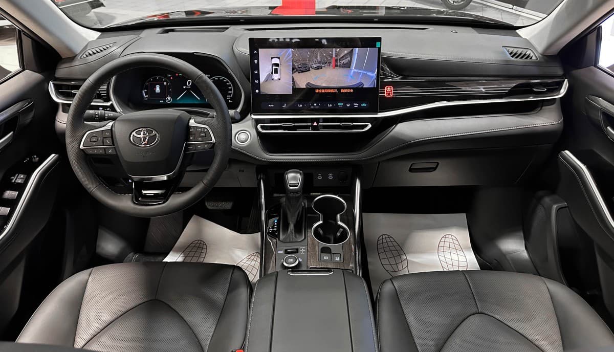 Toyota Highlander - фото 27