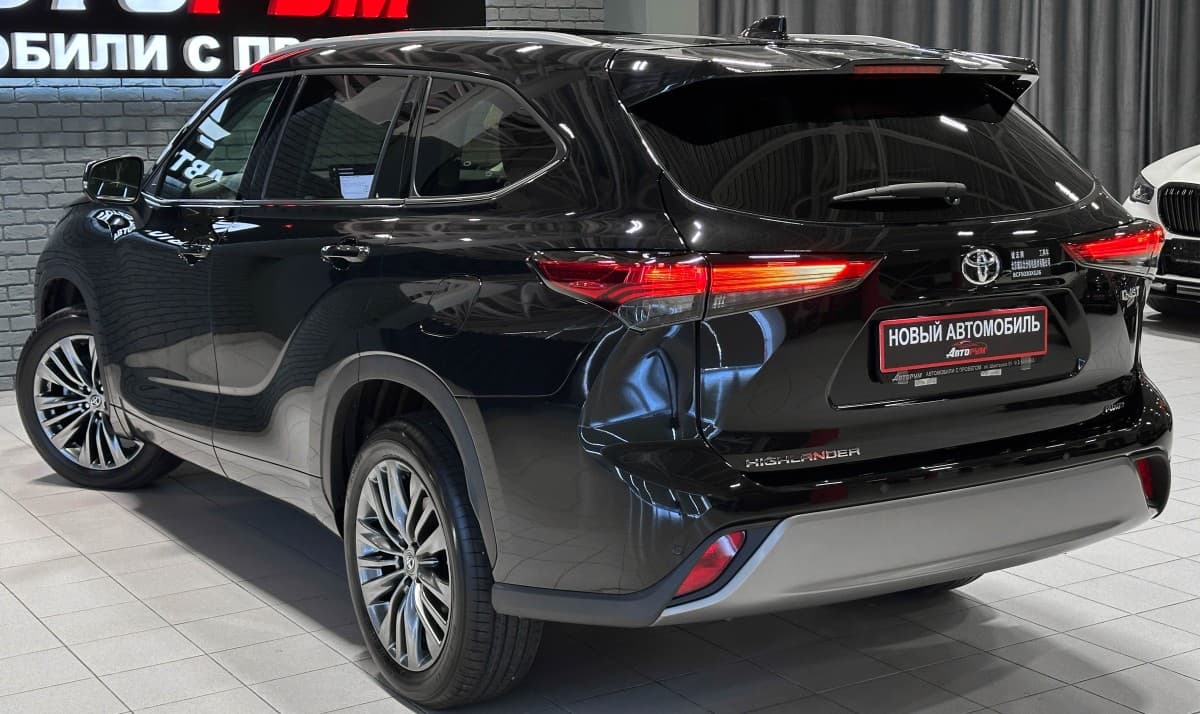 Toyota Highlander - фото 10