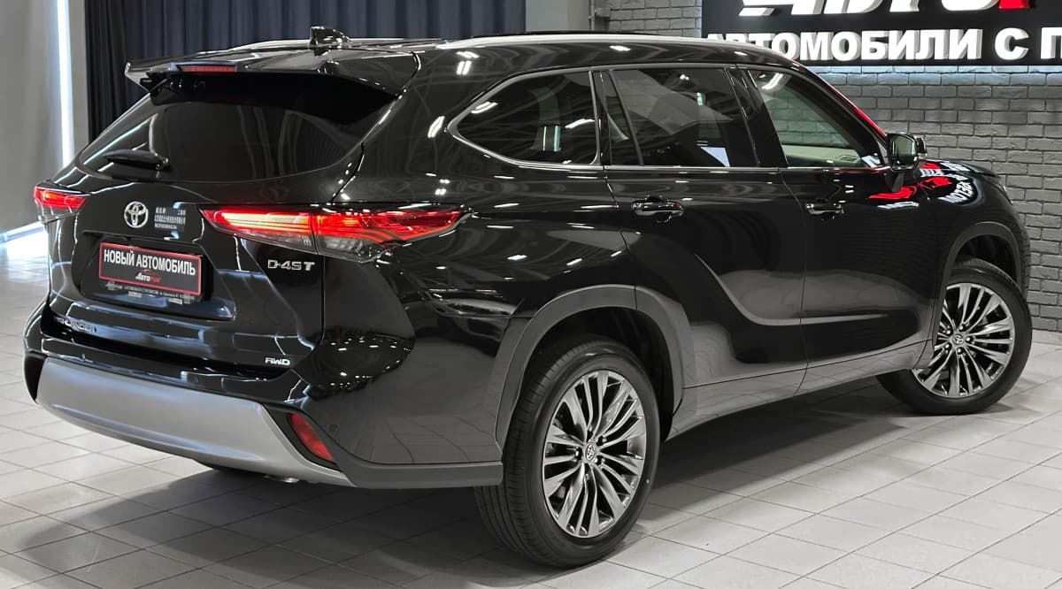 Toyota Highlander - фото 6